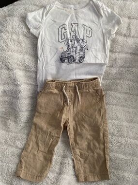 Baby Gap Organic Onesie and Linen Pants